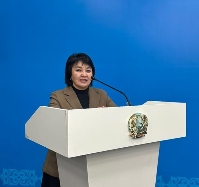 Директор библиотеки